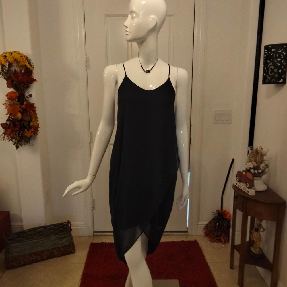 H&M Navy blue light weight evening dress size 8